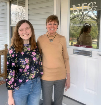 NFC Student Destiny Wade Meets Scholarship Donor and Alumna Norma Bailey Muller 2022